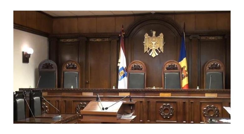 Молдова осталась без Конституционного суда
